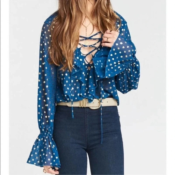 Show me your MUMU Elton Top in Gold Dots lace up bell sleeves whimsygoth - Picture 4 of 12